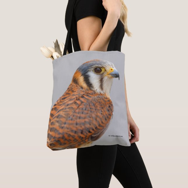 Atemberaubender amerikanischer Kestrel Sparrowhawa Tasche (Von Nahem)