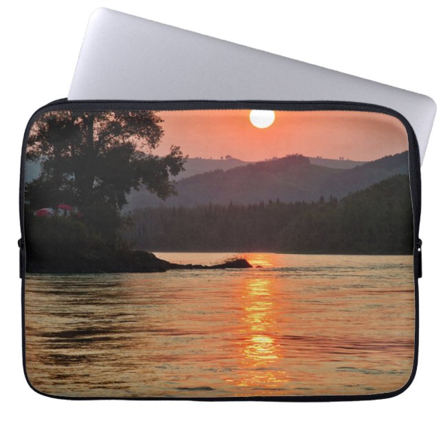 Atemberaubender Sonnenaufgang über dem Foto des Fl Laptopschutzhülle (Vorderseite)