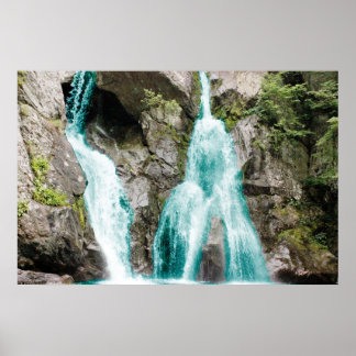 Atemberaubender Wasserfall Poster