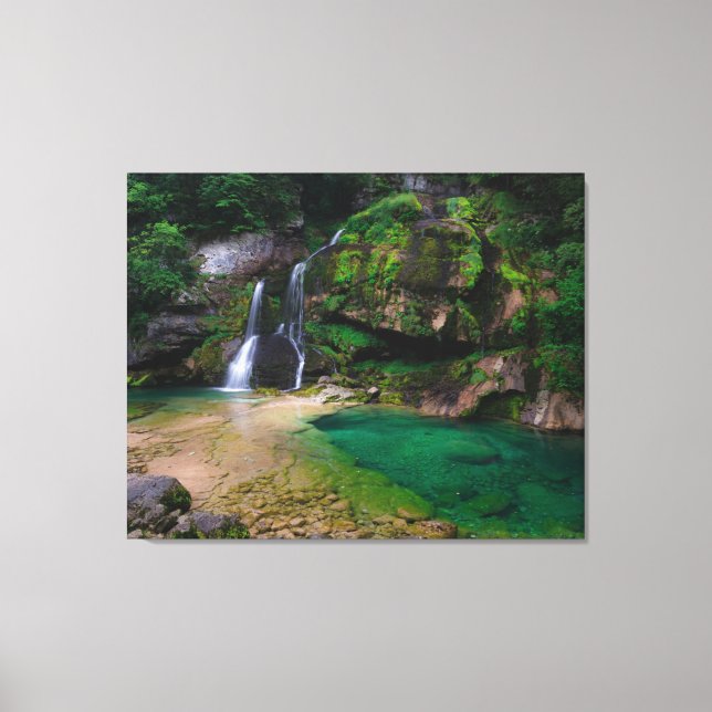Atemberaubender Wasserfall Virje, Slowenien Poster Leinwanddruck (Vorderseite)