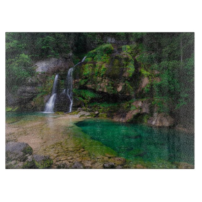 Atemberaubender Wasserfall Virje, Slowenien Poster Schneidebrett (Vorderseite)