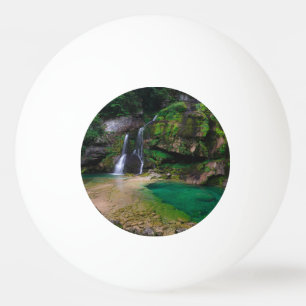 Atemberaubender Wasserfall Virje, Slowenien Poster Tischtennisball