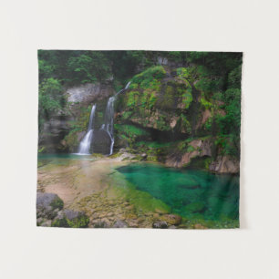 Atemberaubender Wasserfall Virje, Slowenien Wandteppich
