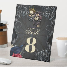 Atemberaubendes dunkelgotisches Hochzeitsdesign mi