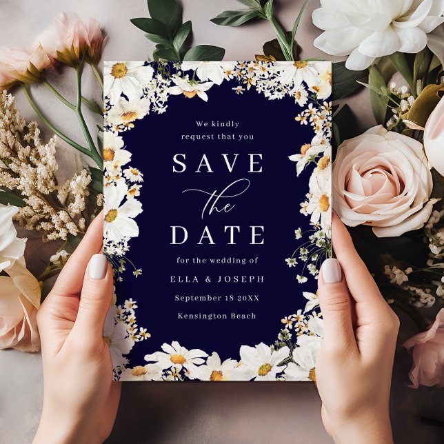 Atembermende weiße Blumen & tiefe Navy-Hochzeit Save The Date (Von Creator hochgeladen)