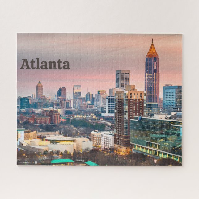 Atlanta, Georgia Schöne Sicht auf die sonnige Stad (Horizontal)