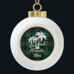 Atlantic Beach Florida Palm Tree Green Kariert Keramik Kugel-Ornament<br><div class="desc">Atlantic Beach Florida Beach Palm Tree Grüne Karierte Ornament</div>
