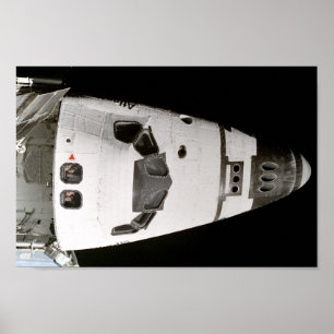 Atlantis-Crew - Blick auf die Raumstation Mir Poster