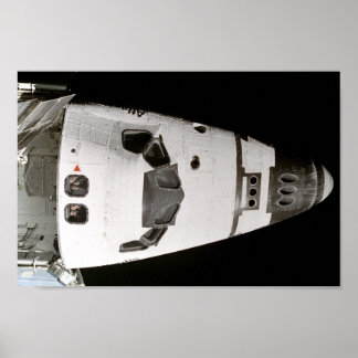 Atlantis-Crew - Blick auf die Raumstation Mir Poster