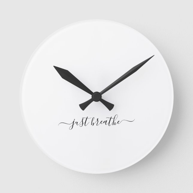 Atmen Sie einfach ein einfaches schwarzes Skript Y Runde Wanduhr (Vorderseite)
