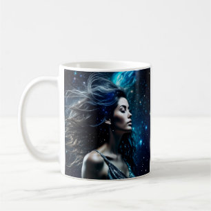 Atmen und Freigabe Schöne ätherische Frau Kaffeetasse