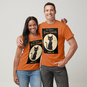 Atomfuturistischer Schwarzer Katzenmond mit Text T-Shirt