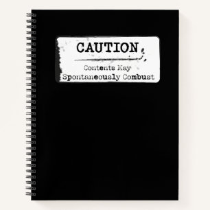 Attention : Peut Combattez spontanément le Carnet
