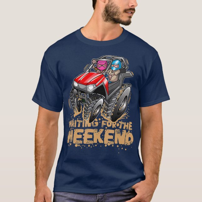 ATV seitlich von der Straße Gewartet für T-Shirt (Vorderseite)