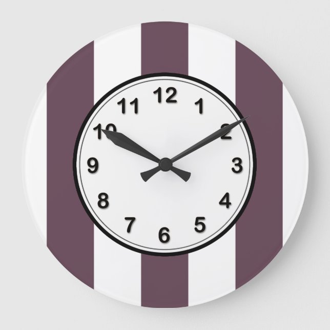 Aubergine Eggplant and White XL Stripes Pattern Große Wanduhr (Vorderseite)