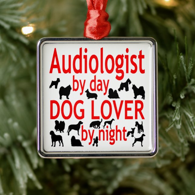 Audiologist Loves Dogs Ornament Aus Metall (Baum)