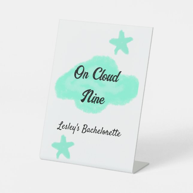 Auf Cloud neun pastellgrünen Wolken Stern Bachelor Sockelschild (Vorderseite)