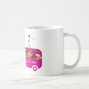 Auf dem Bus-Logo Kaffeetasse