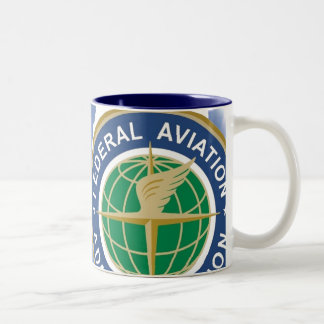 AUF dem Namen besonders angefertigt Zweifarbige Tasse
