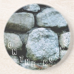 Auf dem Rocks-Getränk Untersetzer