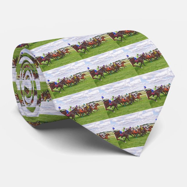 Auf dem Turm Krawatte (Gerollt)