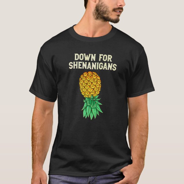Auf den Kopf Ananas nieder für Shenanigans Swinge T-Shirt (Vorderseite)