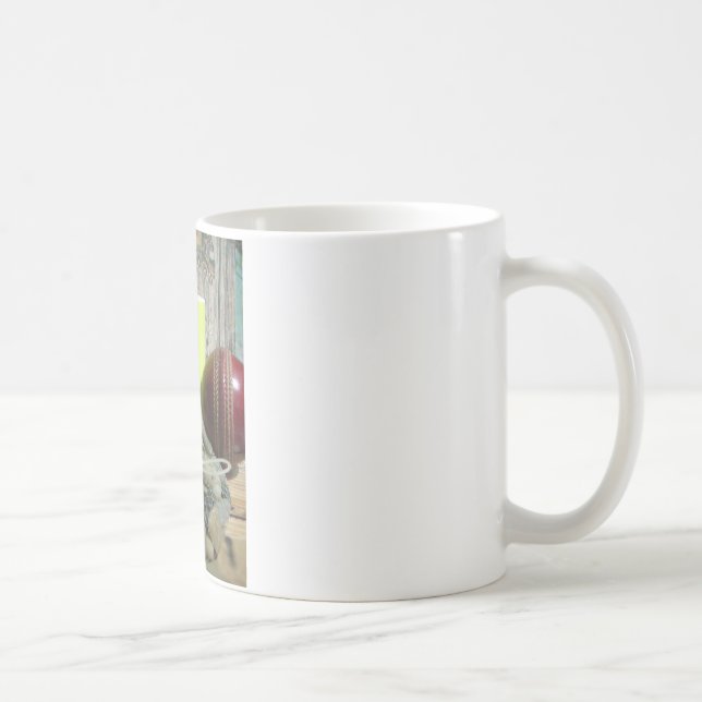 Auf der anderen Seite Pitch & Crease: Fußball-Cric Kaffeetasse (Rechts)