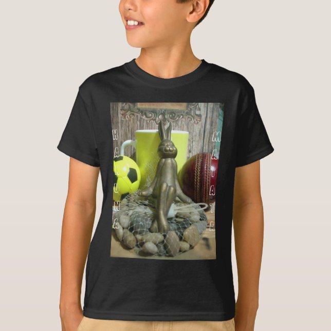 Auf der anderen Seite Pitch & Crease: Fußball-Cric T-Shirt (Vorderseite)