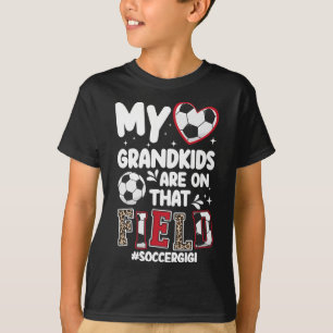 Auf diesem Feld Fußball Gigi eines Fußballspielers T-Shirt