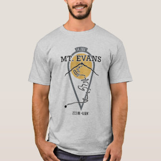 Auf einem Fahrrad auf den Gipfel des Berges Evans! T-Shirt