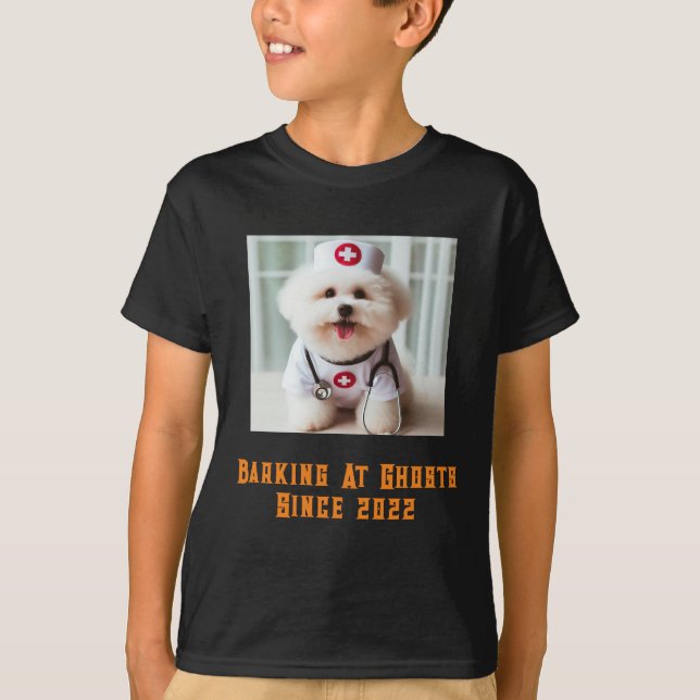 Auf Ghosts Halloween-Hund bellen Personalisiert T-Shirt (Vorderseite)