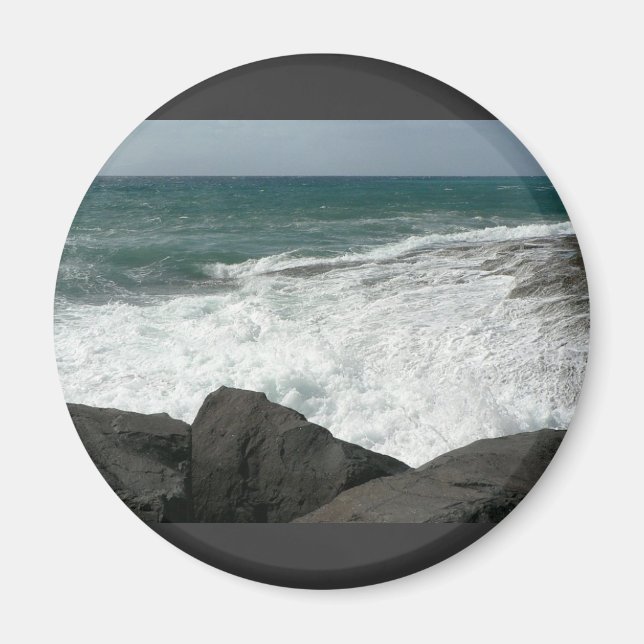 Auf großen Felsen brechen Magnet (Vorne)