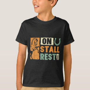 Auf Stallruhe Pferdeliebhaber Reitsport lustig  T-Shirt