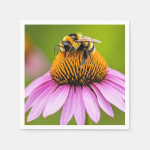 Aufblühende Hummel auf Purpur-Sonnenhut-Serviette Serviette