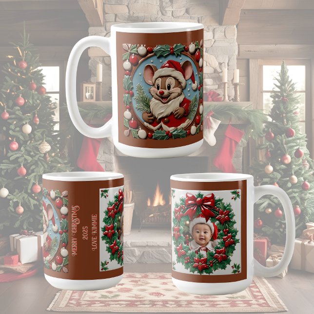 Aufgeregte Weihnachtsmaus individuell anpassbar Kaffeetasse (Von Creator hochgeladen)