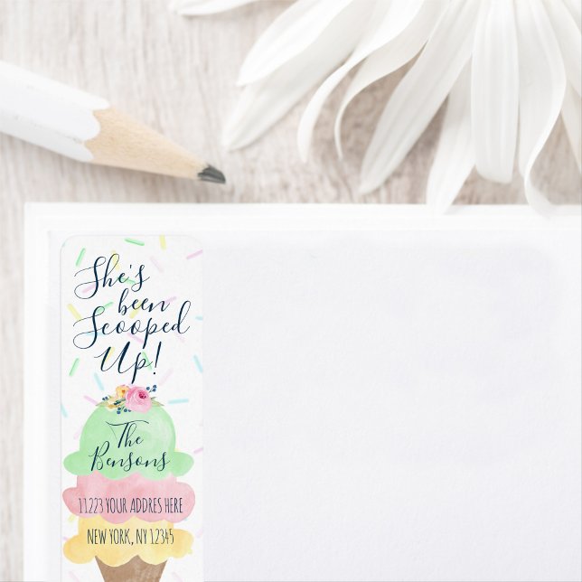 Aufkleber für die Rücksendeadresse von geschlüpfte (Von Creator hochgeladen)