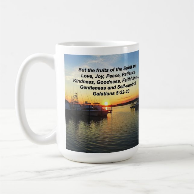 AUFLAGERUNG VON SONNENFRÜCHTEN DER SPIRITT-DESIGN KAFFEETASSE (Links)