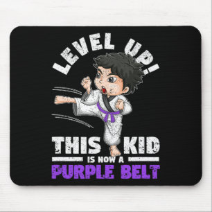 Aufstieg Dieses Kind Ist Jetzt Ein Lila Gürtel Kar Mousepad