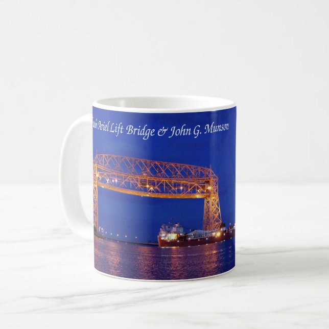 Aufzug-Brücken- u. Johng. Munson Tasse Duluths (Vorderseite Links)