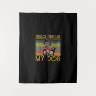 August Geburtstag mit meinem irischen Wolfhound Hu Wandteppich