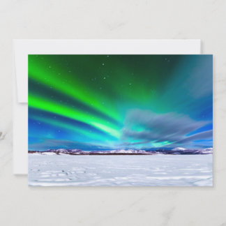 Aurora borealis über dem gefrorenen Lago Laberge,
