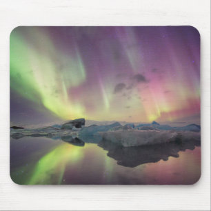 Aurora Lights Reflektion in Lagoon Mousepad