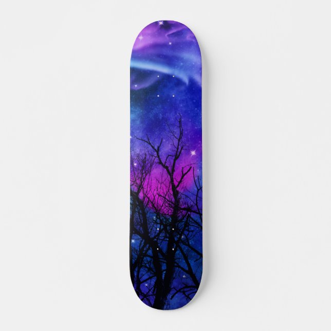Aurora Skies Skateboard (Vorne)