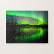 Aurora widergespiegelt auf See - Puzzlespiel