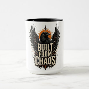 Aus dem Chaos erbaut – Gothic Raven Art Tasse