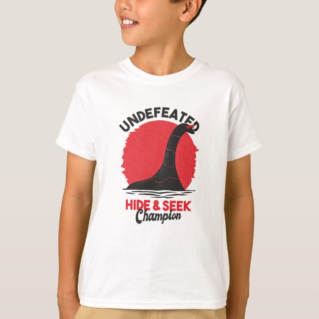Ausblenden und Suchen+Nessie+Bestes Geschenk T-Shirt (Vorderseite)
