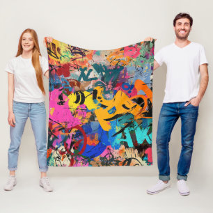 Ausdrucksstarke Street-Art-Wandmalerei in hellen u Fleecedecke