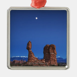 Ausgeglichener Felsen Silbernes Ornament