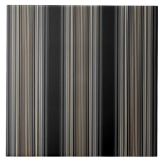 Ausgeklügelte schwarz-braune Streifen Fliese