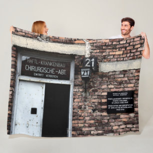 AUSHWITZ PRISON CAMP FLEECEDECKE